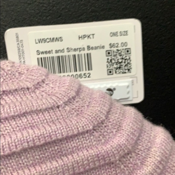 Lululemon Sweet and Sherpa Beanie HPKT - Picture 4 of 5